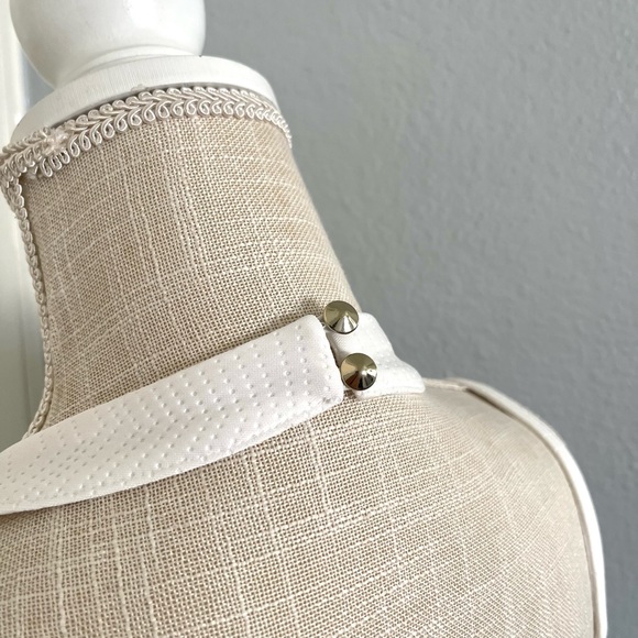 GUESS Womens White Sleeveless Embossed Dress - Picture 10 of 13